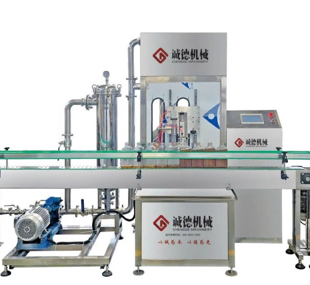 Máy chiết rót đơn với bơm servo